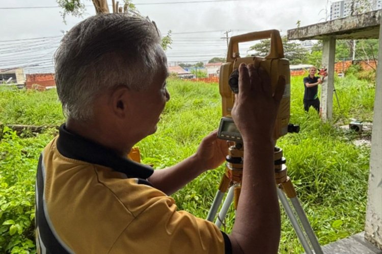 Serviços de Topografia
